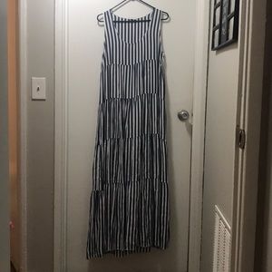 Tensions, elegant, dress fits small/medium.